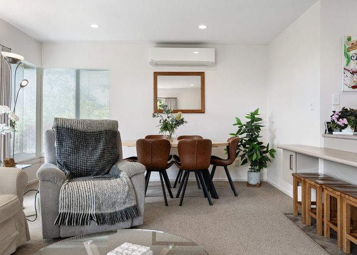  at 2/63 Fancourt Street, Meadowbank, Auckland City, Auckland