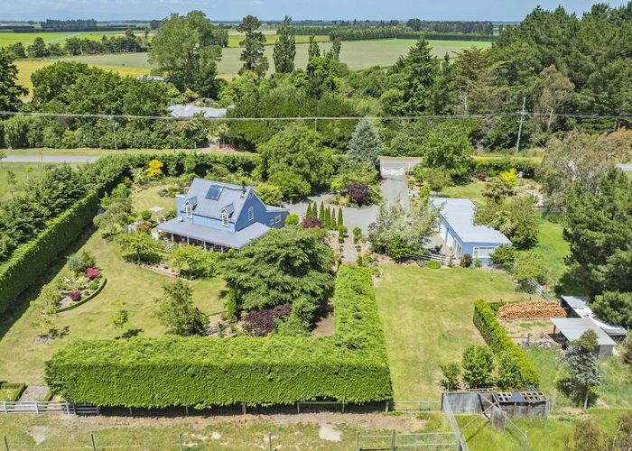  at 215 Ridgens Road, Christchurch