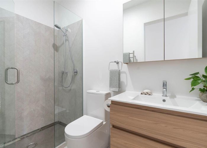  at Unit G6/2A Te Ara Taurapa, Point Chevalier, Auckland City, Auckland