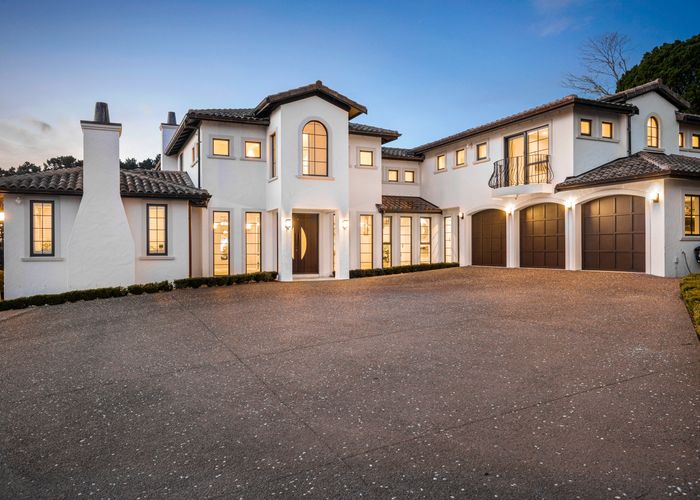  at 41C Gracechurch Drive, Flat Bush, Auckland