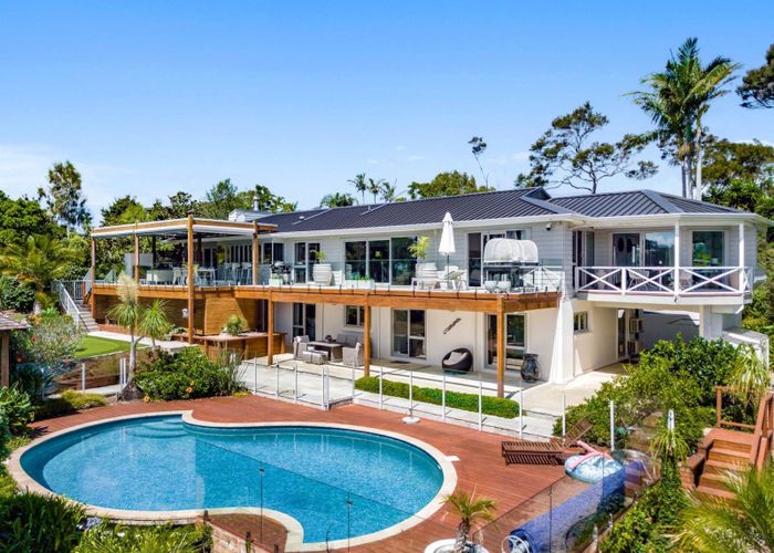  at 14 Oscar Road, Greenhithe, North Shore City, Auckland
