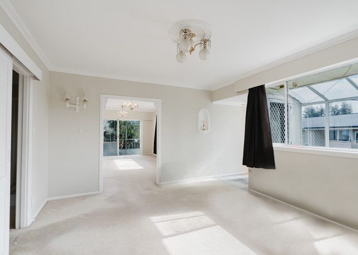  at 34 Rossiter Place, Chartwell, Hamilton