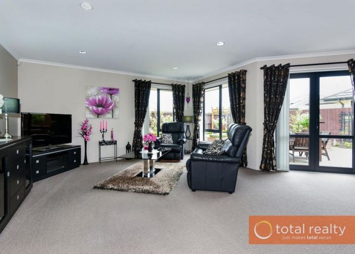  at 3 Rosario Place, Aidanfield, Christchurch