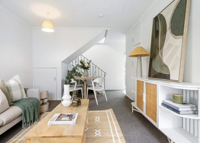  at 1/53 Brockworth Place, Riccarton, Christchurch City, Canterbury