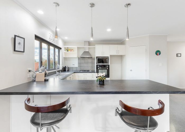  at 31 Wiltshire Drive, Huntington, Hamilton