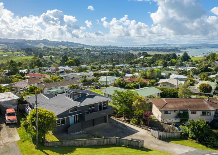  at 104 Memorial Drive, Parahaki, Whangarei