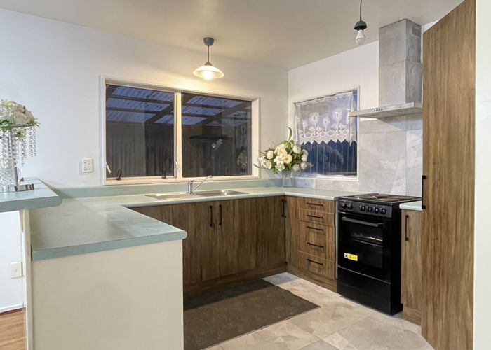  at 2/197 Hendon Avenue, Mount Albert, Auckland City, Auckland
