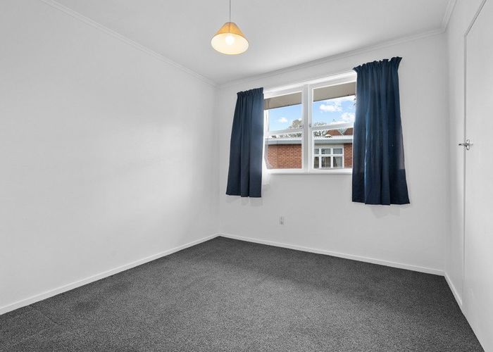  at 58 Elliott Avenue, Bayview, North Shore City, Auckland