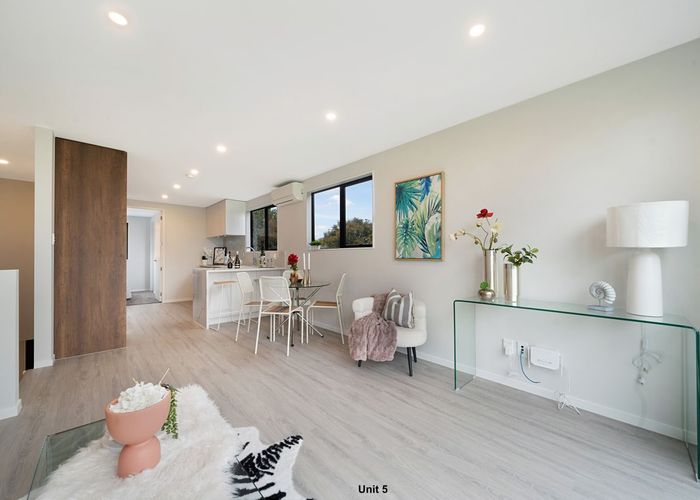  at 5/30 Woodford Avenue, Henderson, Auckland