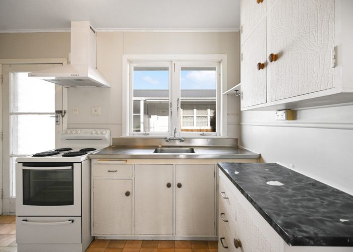  at 1143 Heaphy Terrace, Fairfield, Hamilton, Waikato