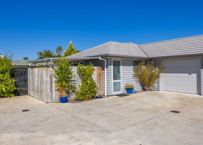  at 7B Warwick Avenue, Saint Andrews, Hamilton, Waikato