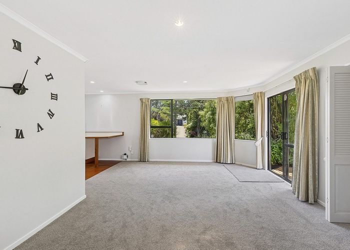  at 37 Saunders Close, Whitby, Porirua, Wellington