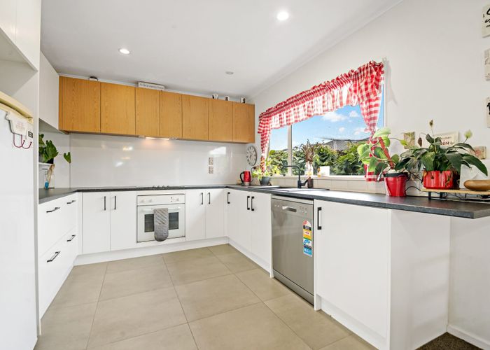  at 30A Royton Avenue, Mangere East, Auckland