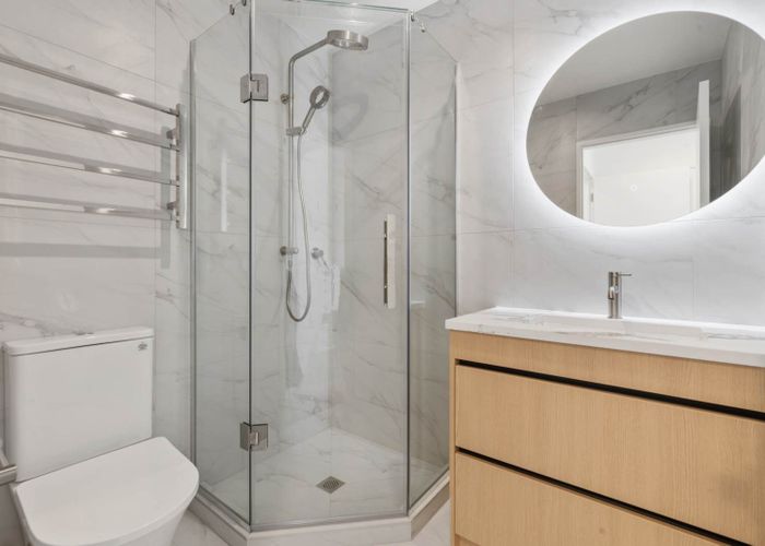  at 10 Longview Oak Lane, Rosehill, Papakura, Auckland