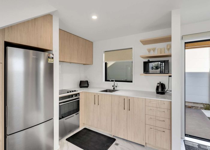  at 32/180 Marine Parade, New Brighton, Christchurch