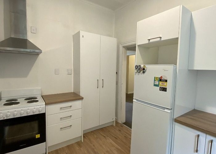  at 2/164 Glenmore Street, Northland, Wellington, Wellington