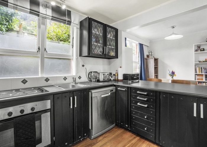  at 14C Miro Street, Eastbourne, Lower Hutt
