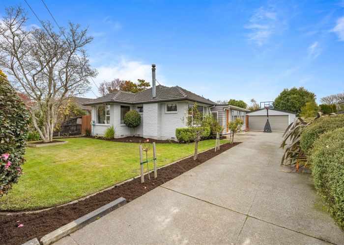  at 207 Grimseys Road, Redwood, Christchurch