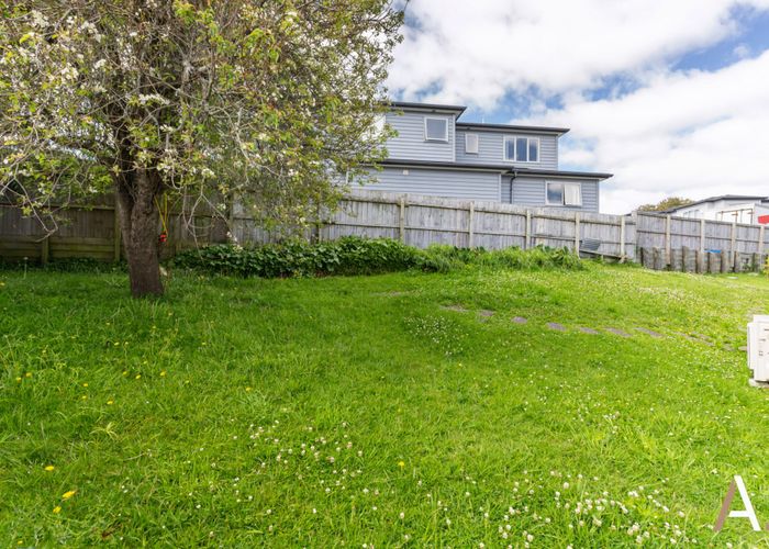 at 15 Stainton Place, Otara, Auckland