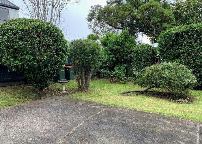  at 2/85 Sunnybrae Road, Hillcrest, North Shore City, Auckland