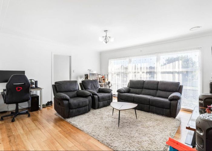  at 6A Claymore Street, Manurewa, Manukau City, Auckland