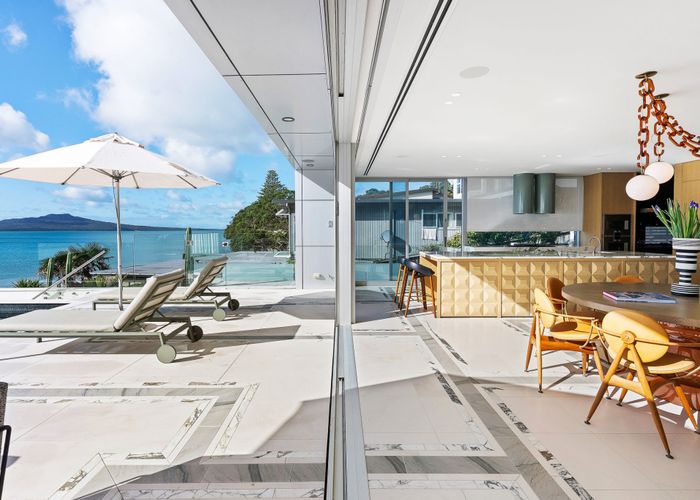  at 7 Rarere Road, Takapuna, North Shore City, Auckland