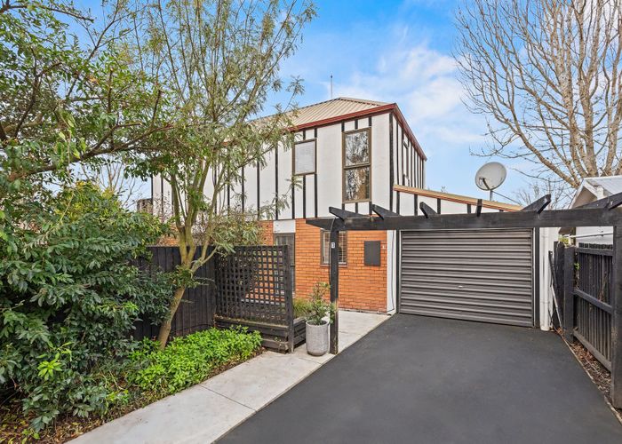  at 1/160 Saint Albans Street, St. Albans, Christchurch City, Canterbury