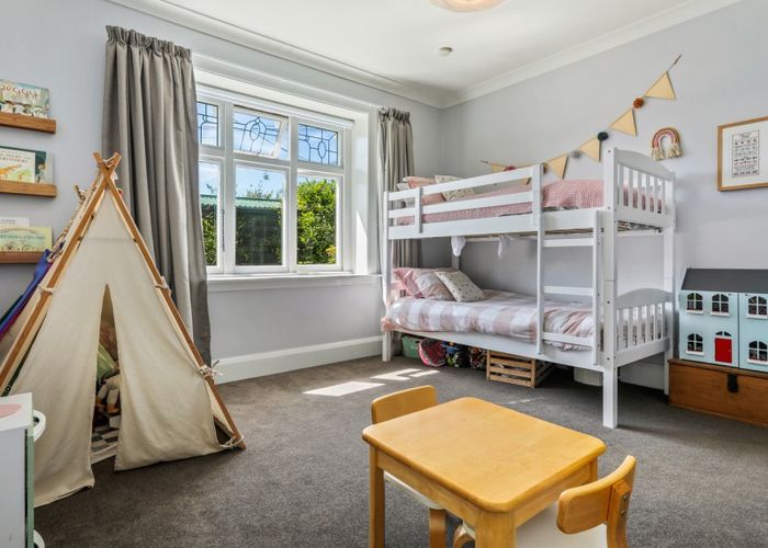  at 2 Earl Street, Hillsborough, Christchurch