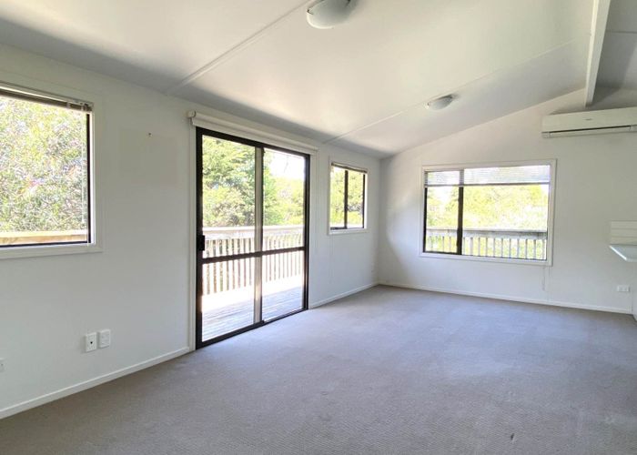  at 117 Paremoremo Road, Lucas Heights, Auckland