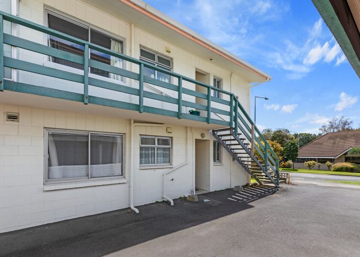  at 2/16 Park Street, City Centre, Tauranga, Bay Of Plenty