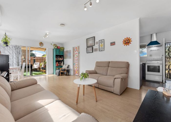  at 1/551A Weymouth Road, Weymouth, Manukau City, Auckland