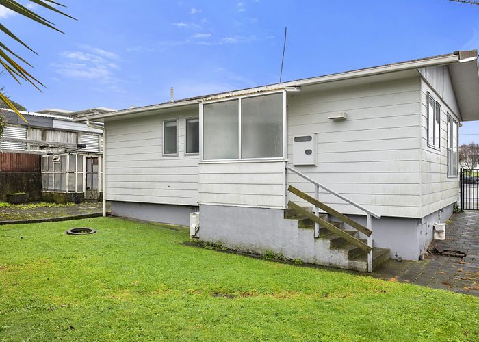  at 2/47 South Road, Blagdon, New Plymouth, Taranaki