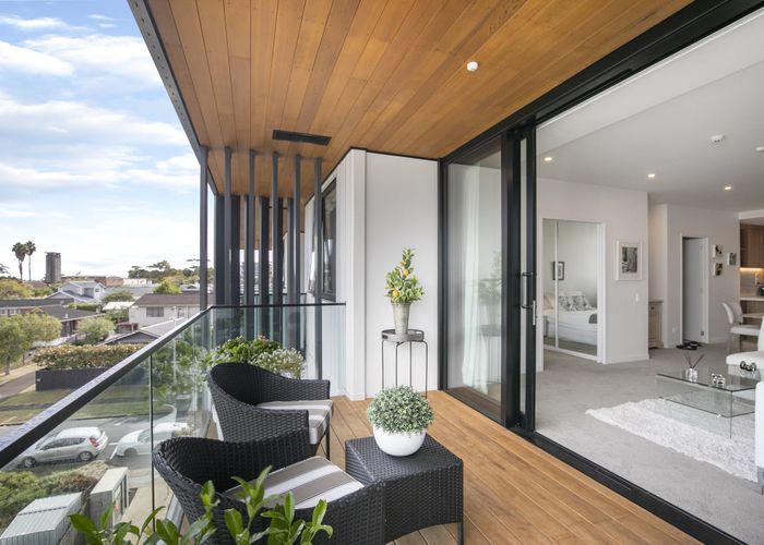  at 308/8A Lake Pupuke Drive, Takapuna, North Shore City, Auckland