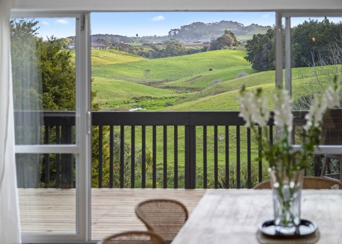  at 24B George Crescent, Buckland, Franklin, Auckland