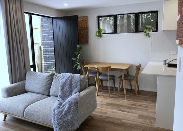  at 1 Tokai Place, Glen Eden, Auckland