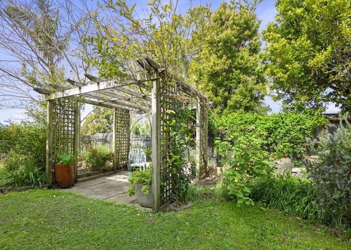  at 52B Manuka Road, Glenfield, North Shore City, Auckland