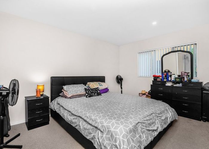  at 98 Popokatea Drive, Takanini, Papakura, Auckland