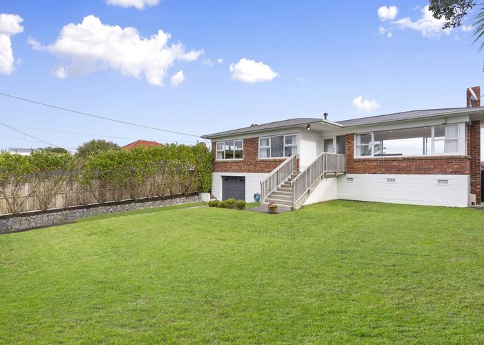  at 170 Rangatira Road, Beach Haven, North Shore City, Auckland