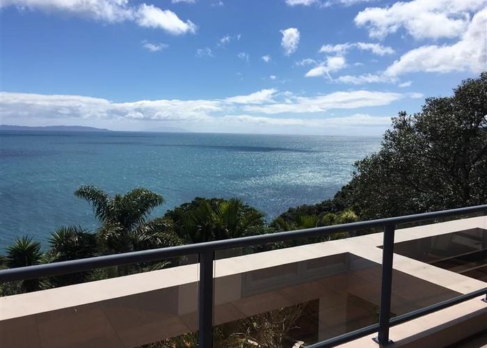  at 102 Pacific Parade, Army Bay, Rodney, Auckland