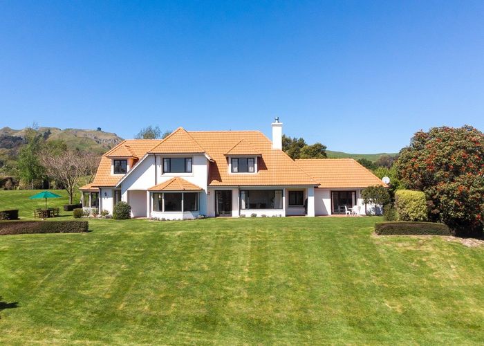  at 140 Kopanga Road, Havelock North