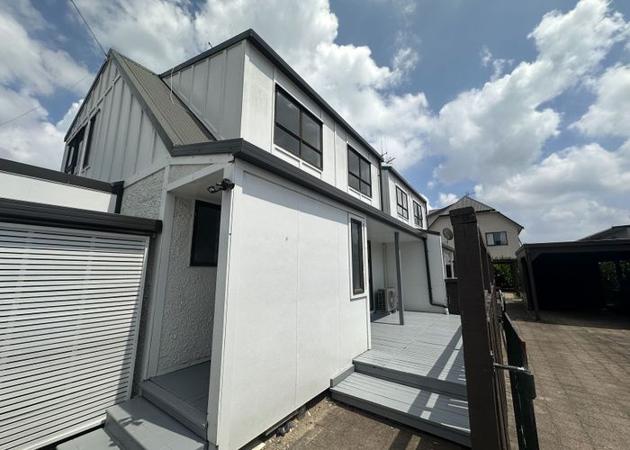  at 3/125 Knighton Rd, Hillcrest, Hamilton, Waikato