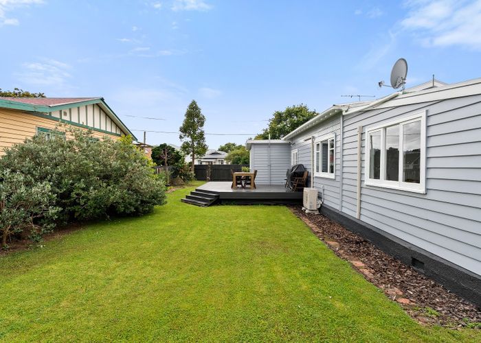  at 5 Mason Street, Moera, Lower Hutt, Wellington