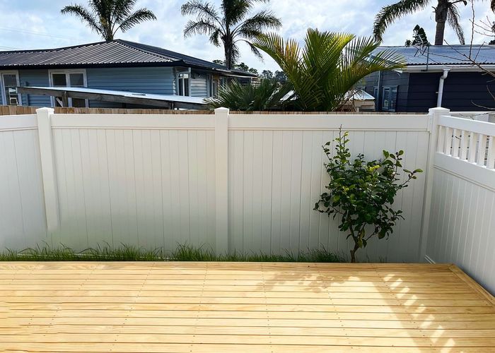  at 15C Renata Crescent, Te Atatu Peninsula, Waitakere City, Auckland