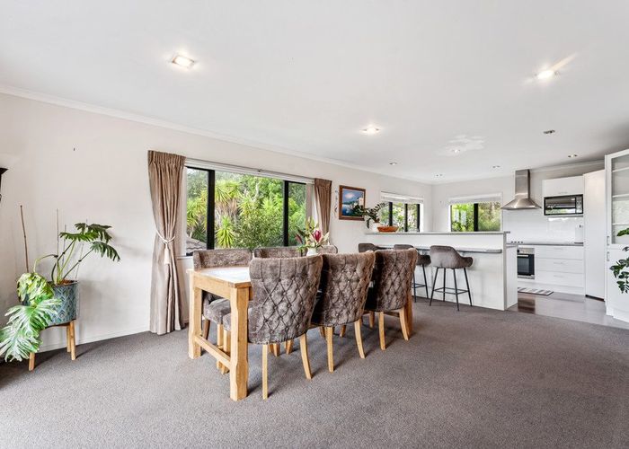  at 6 Bloomfield Rise, Stanmore Bay, Rodney, Auckland