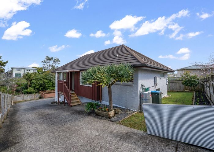  at 99B Boundary Road, Blockhouse Bay, Auckland