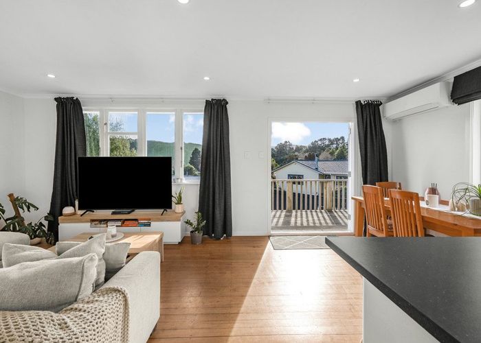  at 64 Moeraki Road, Maoribank, Upper Hutt, Wellington