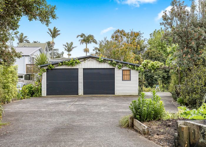  at 155 Hutchinson Avenue, New Lynn, Waitakere City, Auckland