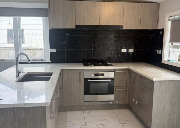  at 147 Bruce McLaren Road, Henderson, Waitakere City, Auckland