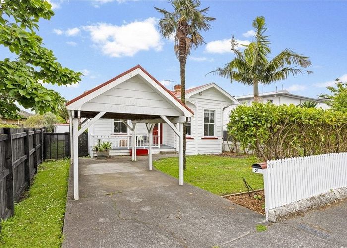  at 21 Elm Street, Avondale, Auckland City, Auckland