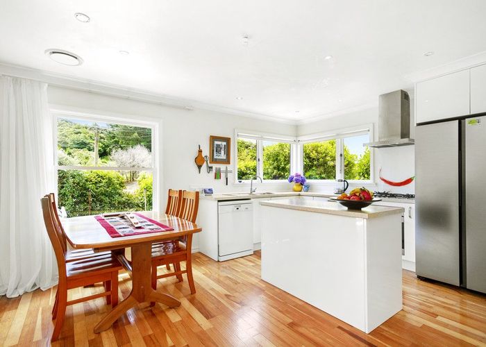  at 37 Lees Grove, Wainuiomata, Lower Hutt